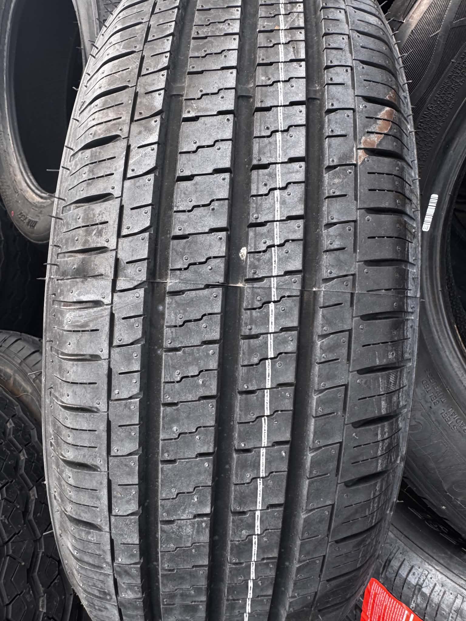 MK737 Kisteher abroncs 205/65-R-16 "C" Mileking MK-737/8pr 107/105T nyári DOT2124
