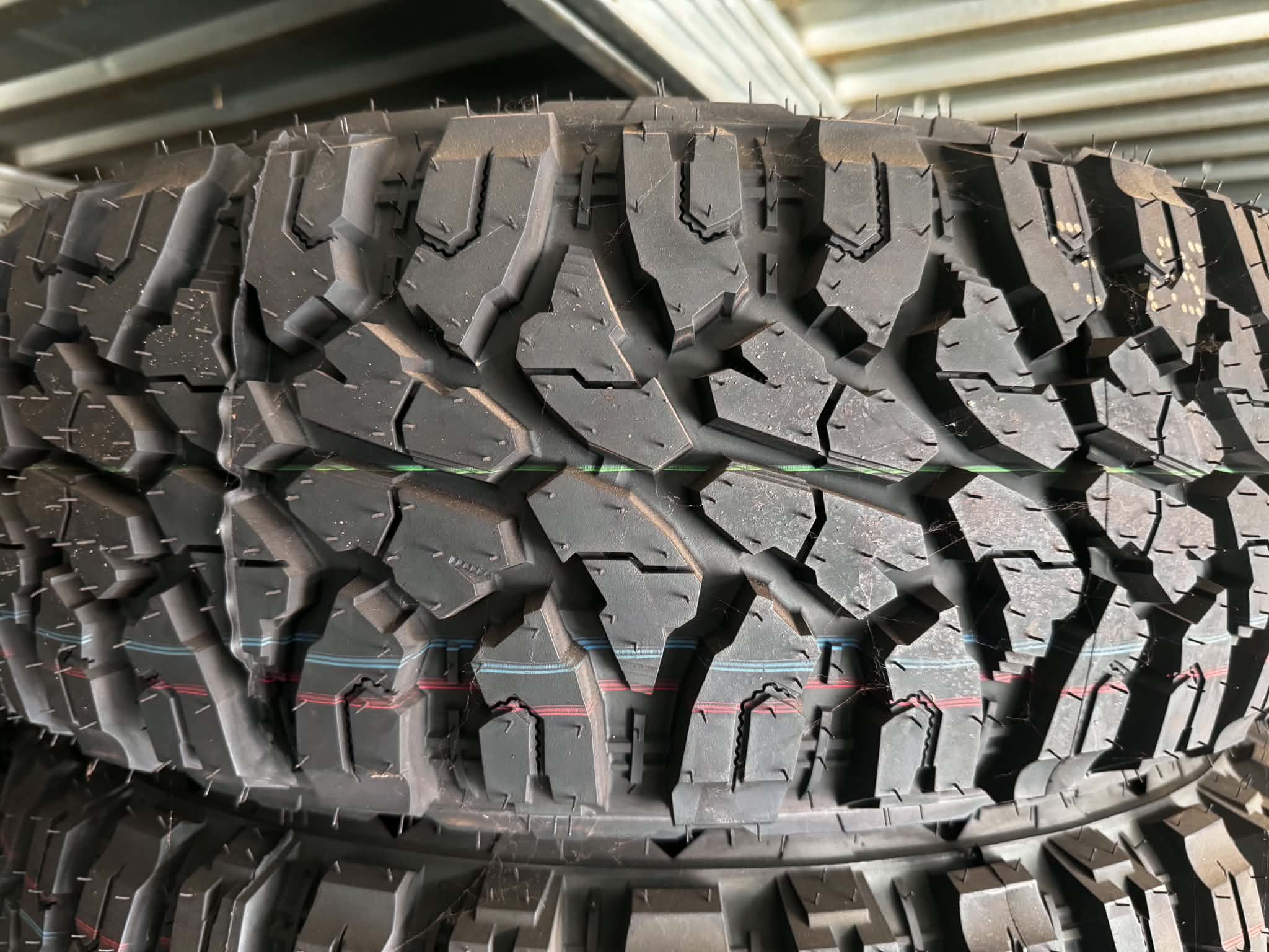 ROADC Terepjáró abroncs 265/70-R-16 "LT" Roadcruza RA-3200 MT/10pr 121/118Q DOT2024